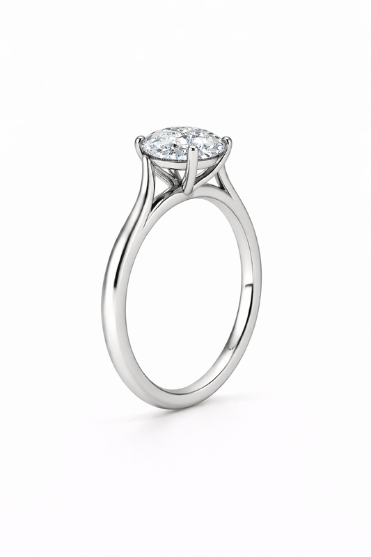 14K Cathedral Round Solitaire Size 7.
