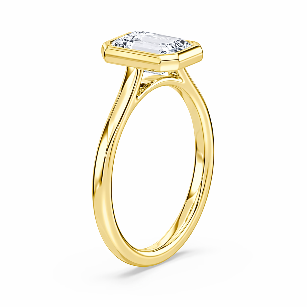 14K Bezel Set Emerald Solitaire Size 6.5